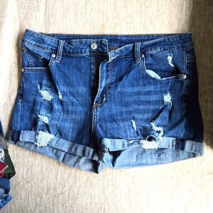 Women's jean shorts